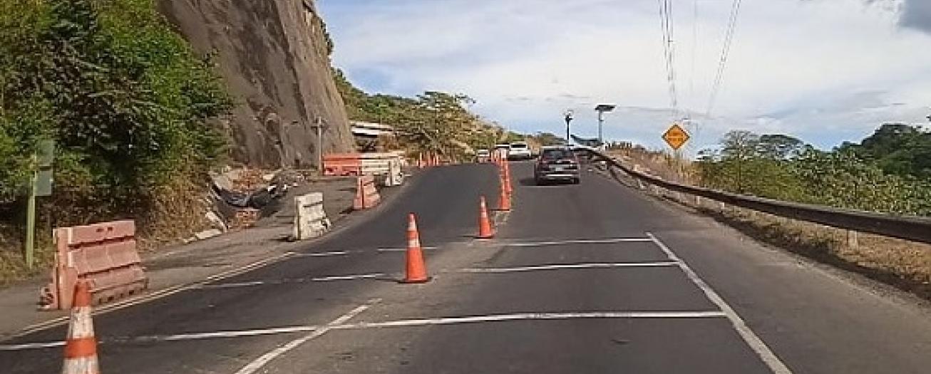 Paso regulado por las noches en el km 44 por trabajos de nivelación