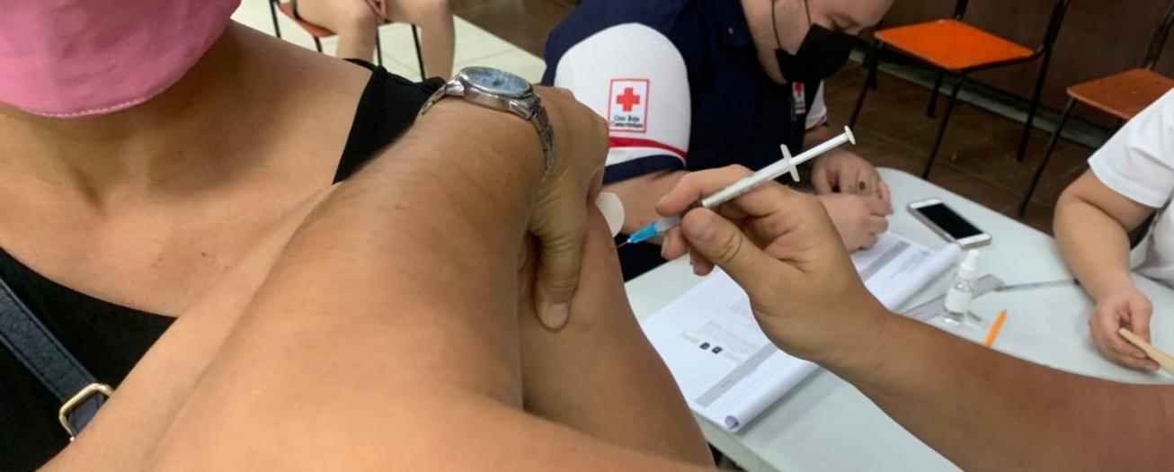 CCSS activa VACUNATÓN para colocar primeras dosis de vacuna contra covid-19 en todo el país