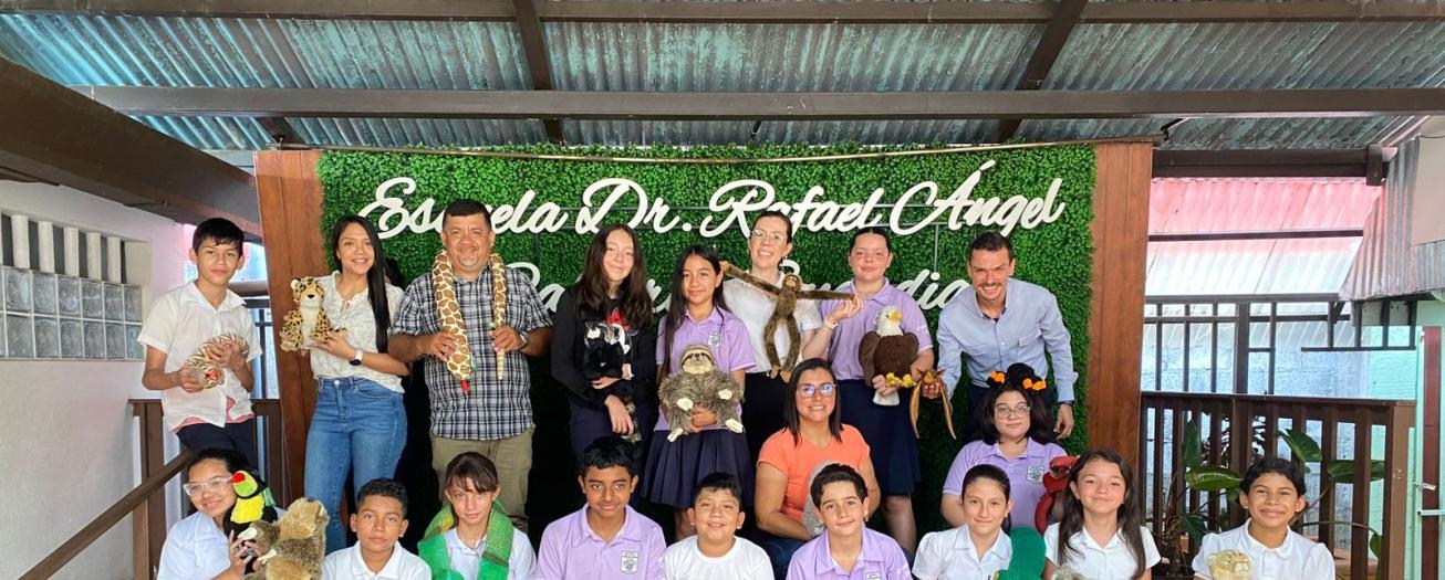 Organizaciones llevan charlas a escolares sobre educación ambiental 