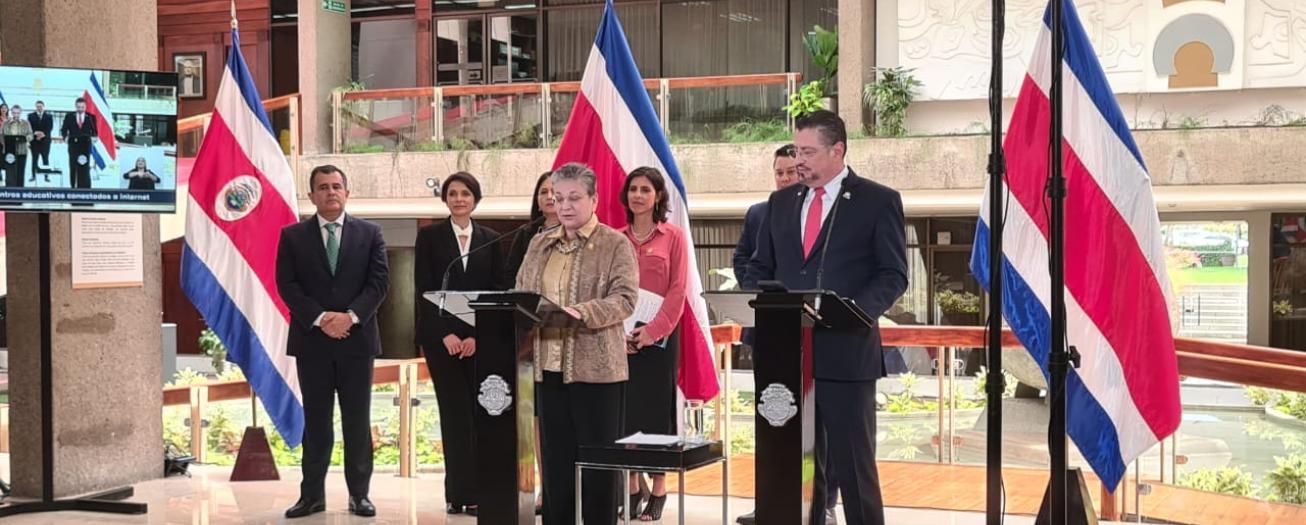 Internet de alta velocidad llegará a más centros educativos con recursos de FONATEL
