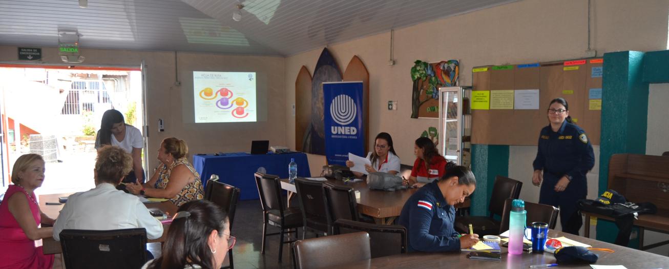 UNED pone en marcha agenda territorial en Grecia
