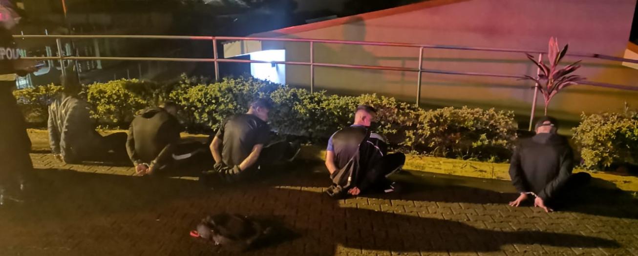 Sujetos que asaltaron en Barrio San Vicente tendrán que pasar tres meses de prisión preventiva 