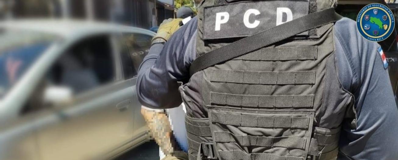 Pareja es capturada por la PCD, ya que se dedicaba a la ilegal venta de droga