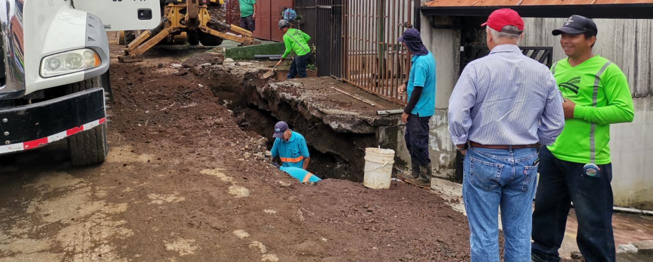 Municipalidad invierte ¢20 millones en Calle Los Lecheros