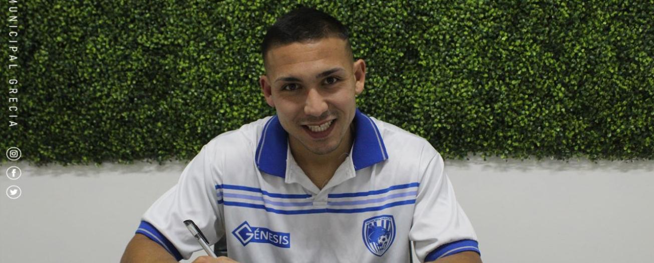 Volante argentino es nuevo jugador del Municipal Grecia