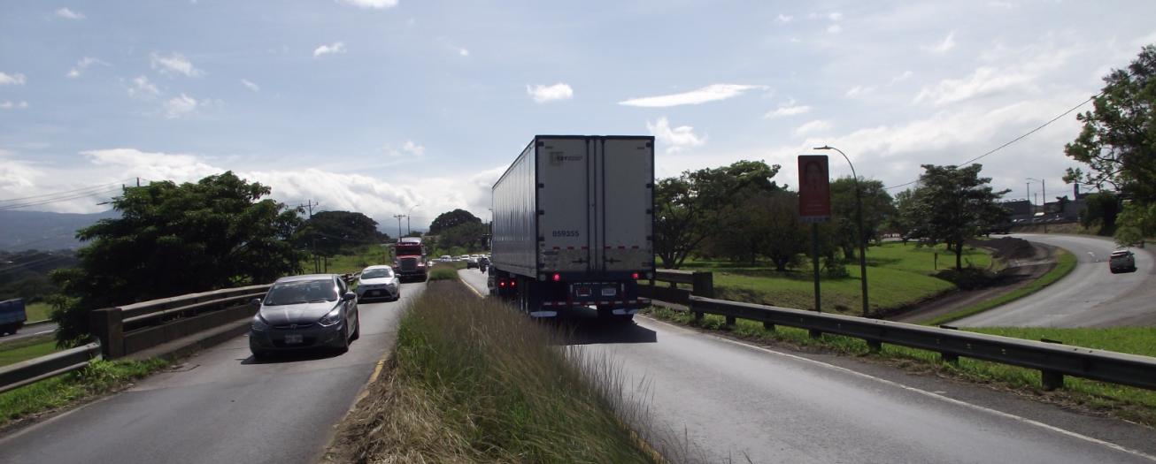 MOPT-CONAVI estudian colocar puente armable frente al  aeropuerto para mejorar fluidez hacia San José  