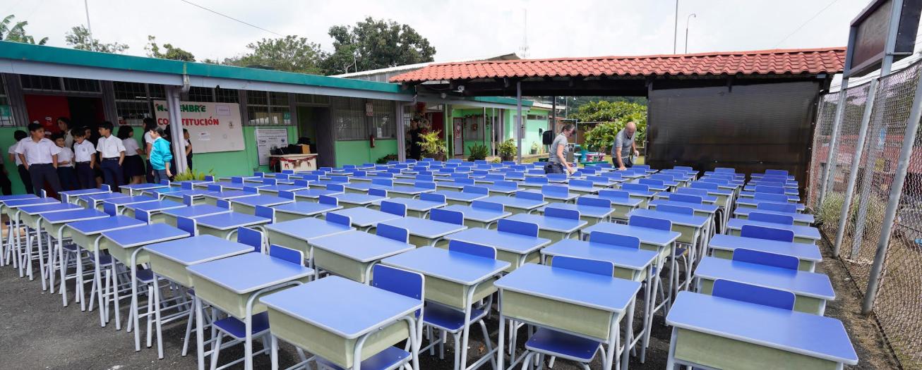 Embajada de Estados Unidos ayuda a escuela de La Arena 