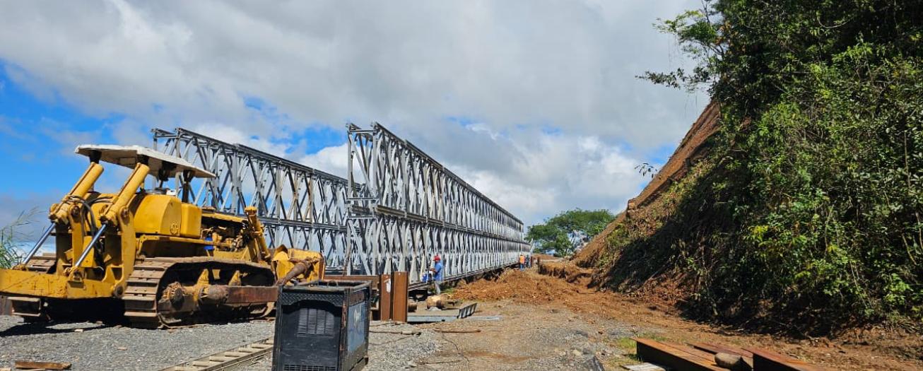 Finaliza fase de lanzamiento de puente tipo  bailey en Cambronero, sobre Ruta Nacional 1 