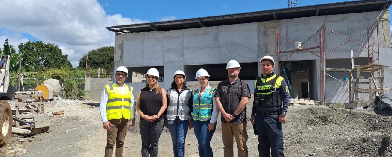 Embajada de los Estados Unidos y Alcaldía de Alajuela reafirman alianza para fortalecer policía municipal