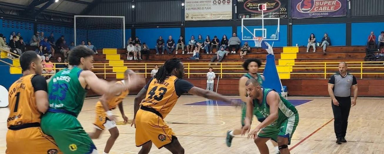 Grecia inicia temporada con decepcionante derrota 