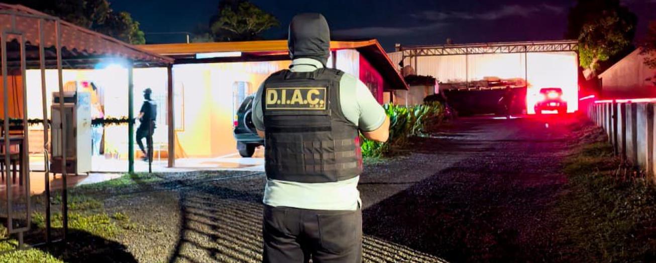 Fuerza Pública recupera dos contenedores robados y mercancía valorada en 300 millones de colones