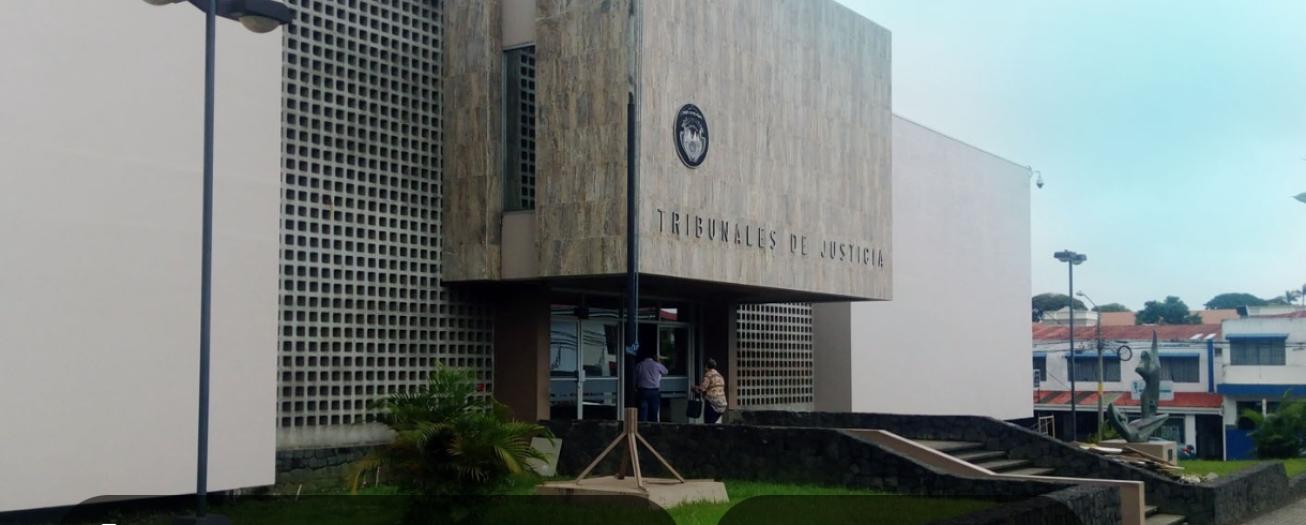 Taxista sentenciado a 21 años de prisión por violar a joven con discapacidad auditiva