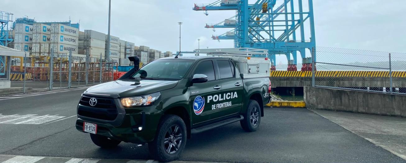 Policía de Fronteras fortalece capacidad operativa con nueva unidad canina donada por Estados Unidos
