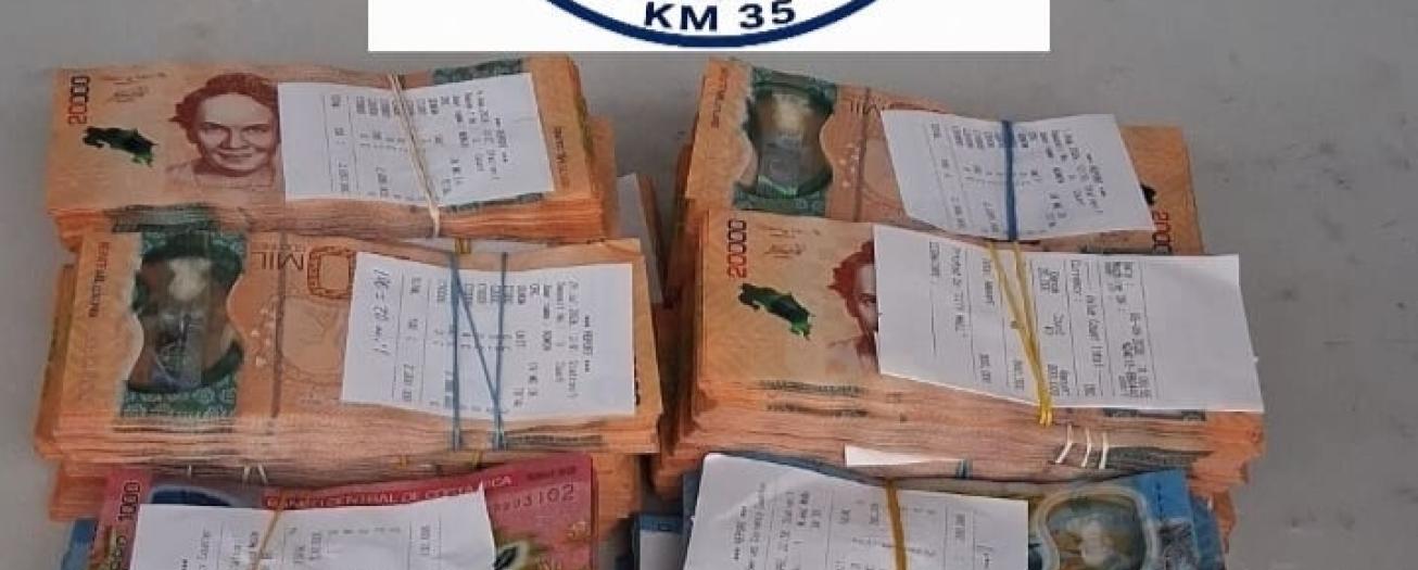 Policía de Fronteras aprehende a conductor con más de 68 millones de colones de dudosa procedencia