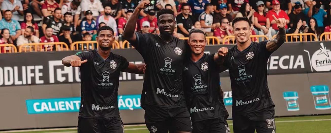 Sporting golea a Saprissa y se afianza en el tercer lugar 