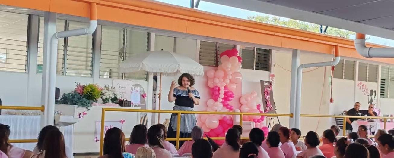 Grecia se viste de Rosa en conmemoración al Día Mundial de la Prevención y Lucha contra el Cáncer de Mama