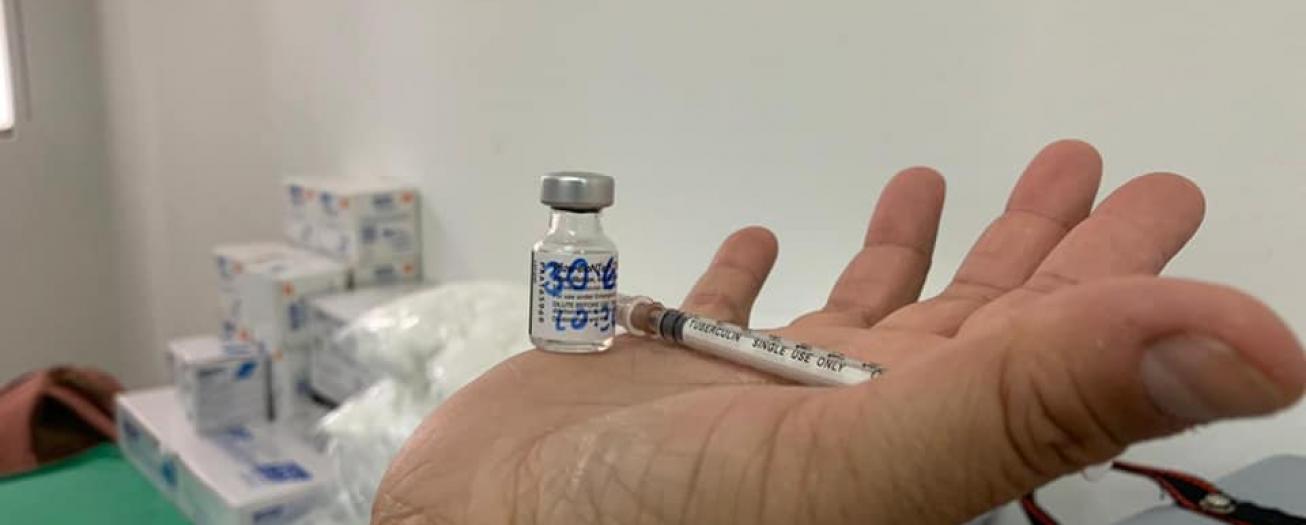 País negocia compra de dosis para vacunar a la niñez y para refuerzo contra el COVID-19 en el 2022