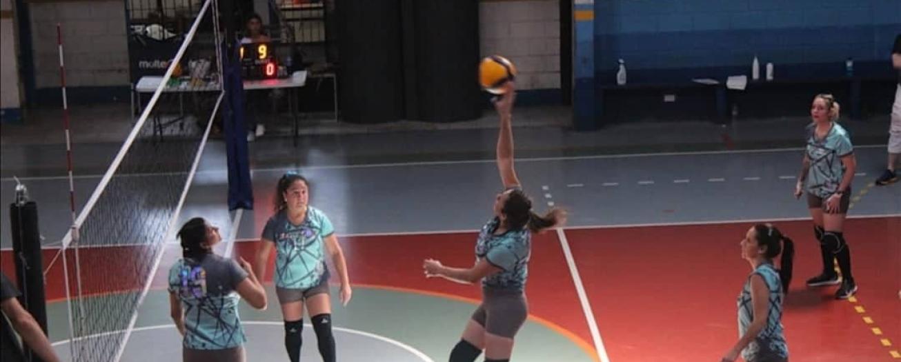 Griega jugará torneo internacional máster de voleibol