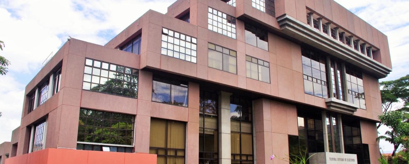 TSE celebrará matrimonios y homologará acuerdos de divorcios 