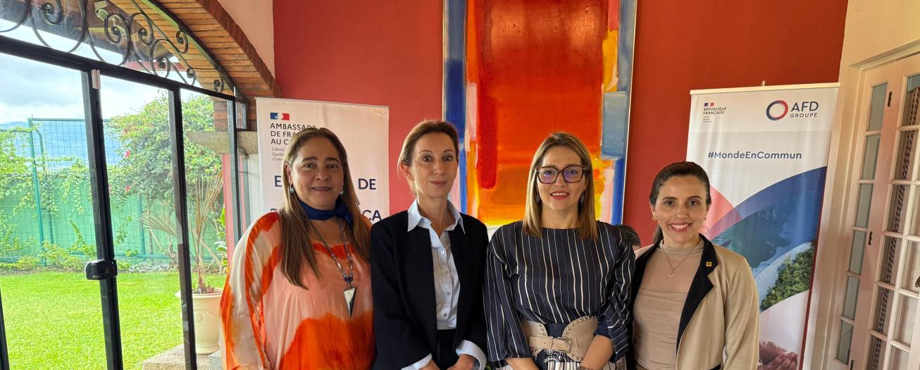Banco Popular impulsa autonomía económica de mujeres con nuevo fondo de US$25 millones financiado por la Agencia Francesa de Desarrollo