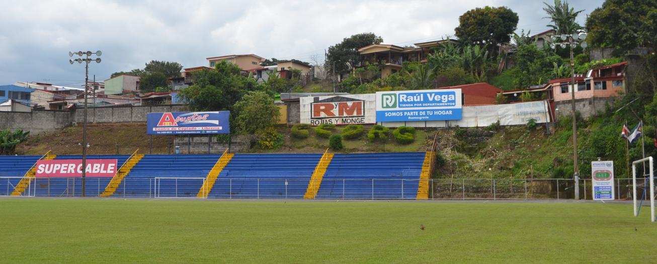 Estadios de primera división activarán vacunatorios este fin de semana