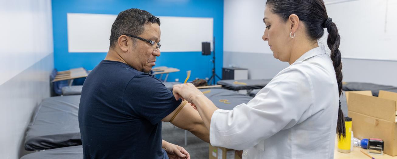 Coyol Free Zone responde al llamado de salvar vidas a través de campañas de donación de sangre
