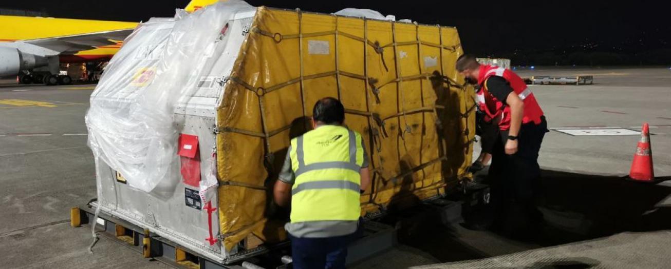 País recibe 157.950 dosis de Pfizer/BioNTech.