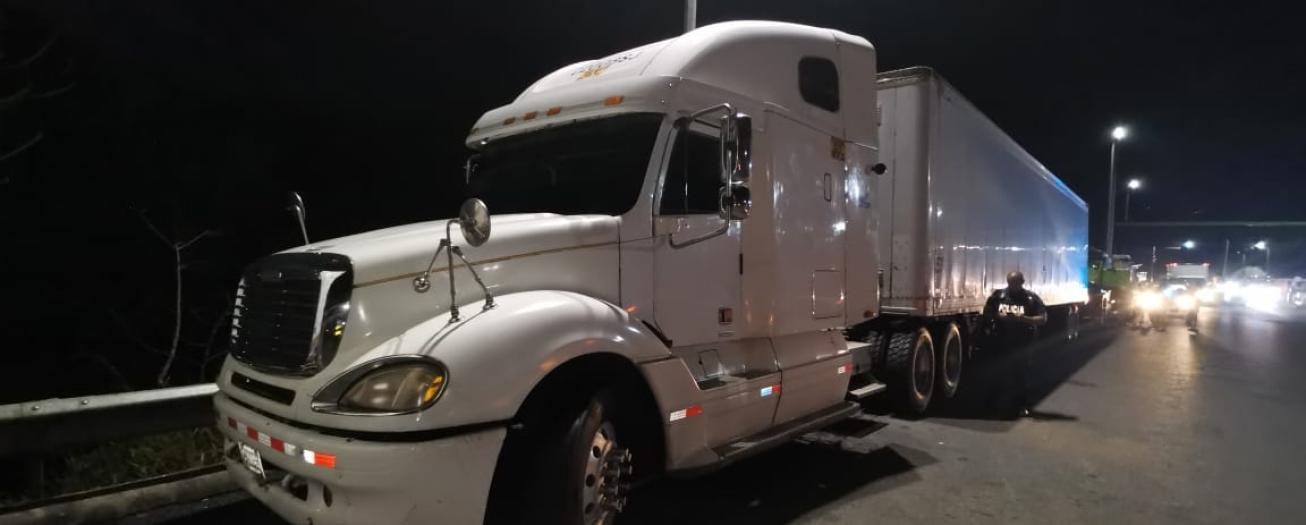 Fuerza Pública evita el robo de dos contenedores en Atenas