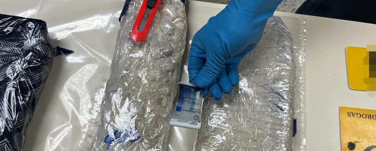 Policía Aeroportuaria y PCD decomisan más de 8 kilos de metanfetaminas