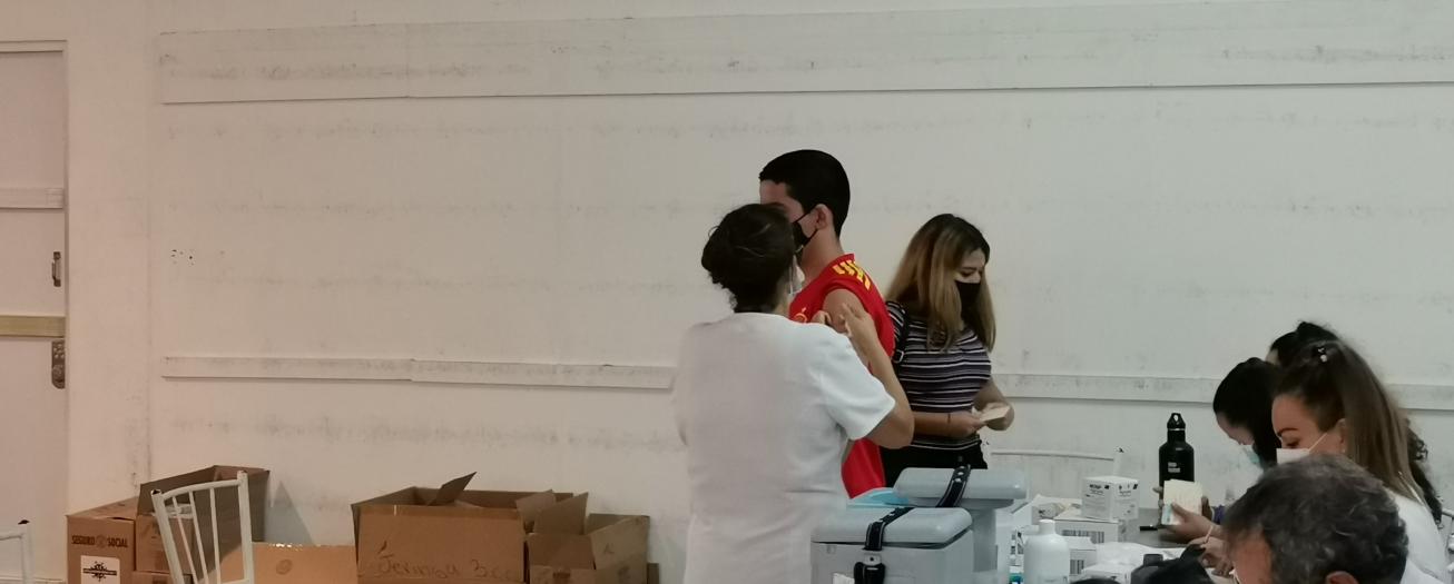 55.1% de los griegos ya tiene el esquema completo contra el Covid-19