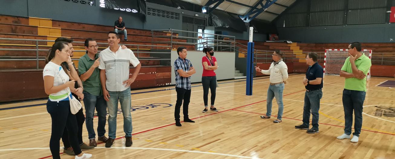 Sigue incertidumbre por el uso del gimnasio del Polideportivo