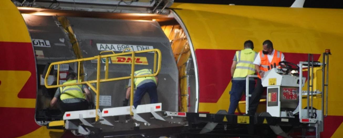 Entre hoy y mañana ingresarían 375.990 dosis contra el COVID-19