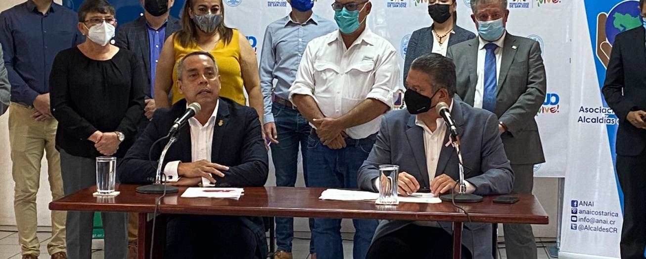 Municipalidades lucharán por recursos para caminos cantonales