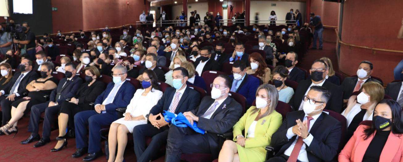 TSE entregó credenciales a diputados electos