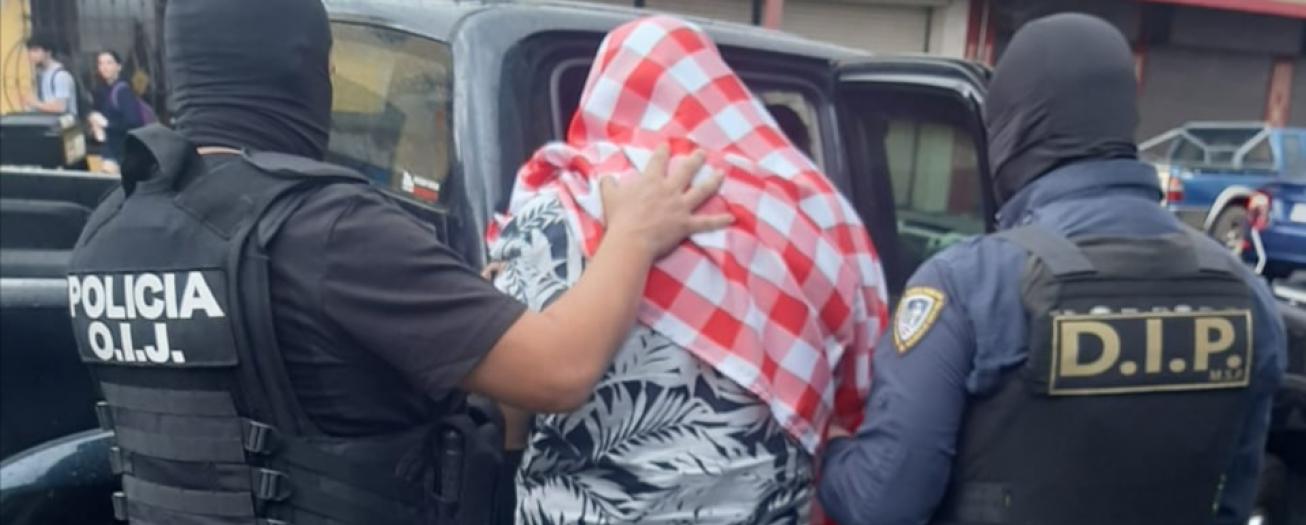 OIJ y DIP detienen a sujeto por venta de droga en pizzería en San Ramón