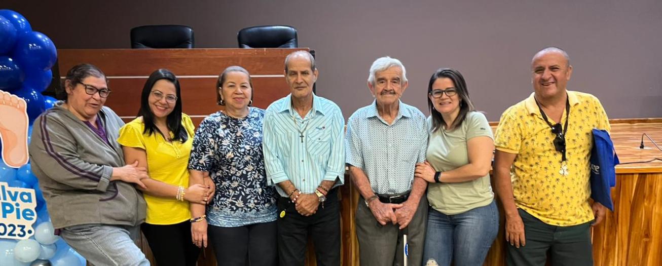 Pacientes diabéticos desfilaron prótesis en actividad del hospital de Alajuela