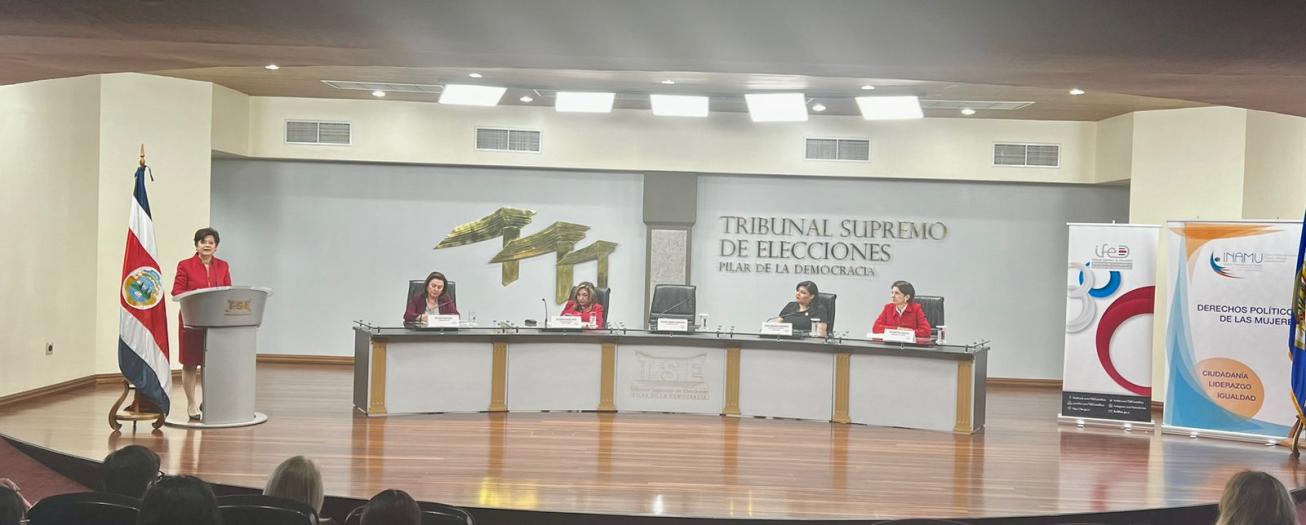 TSE, OEA e INAMU capacitarán a candidatas electorales