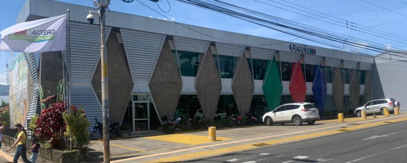 Empleados públicos de Grecia no tendrán asueto este 27 de abril 