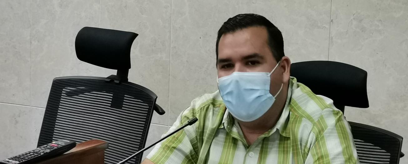 Unión Griega le saca roja directa a Andrés Stanley 