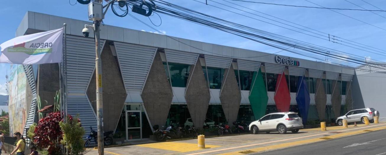 Municipalidad de Grecia cerrada por capacitación durante todo el día