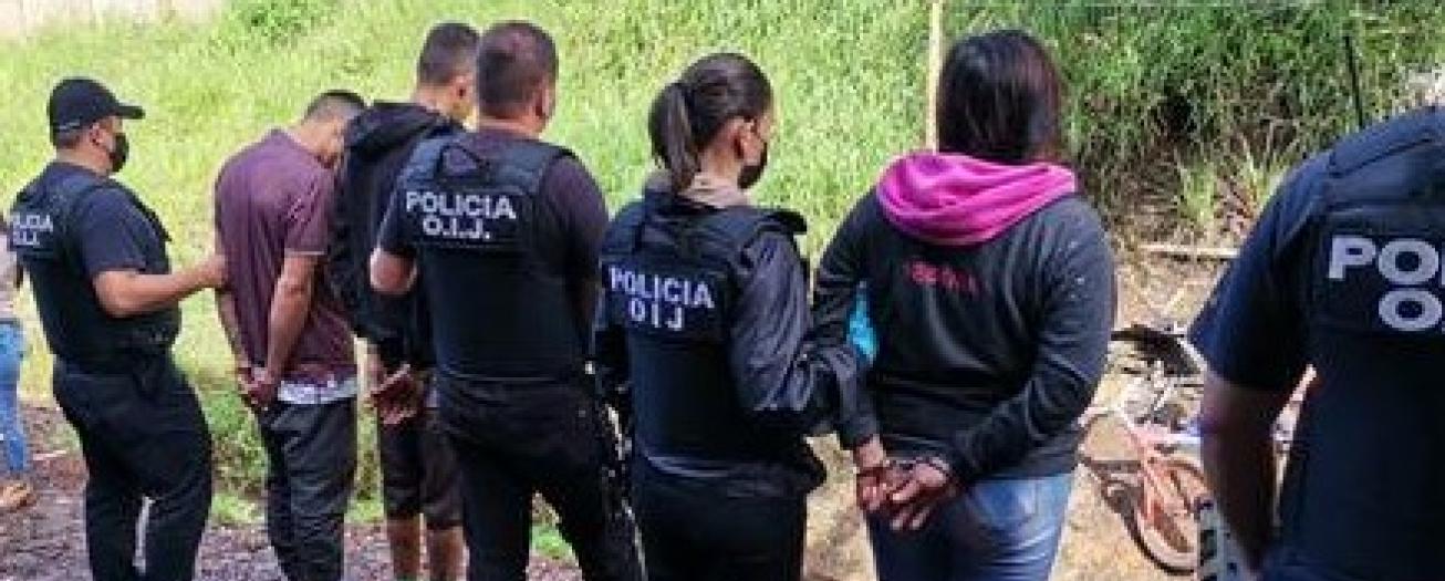 OIJ detiene a mujer y dos hombres por venta de dorgas en Fraijanes