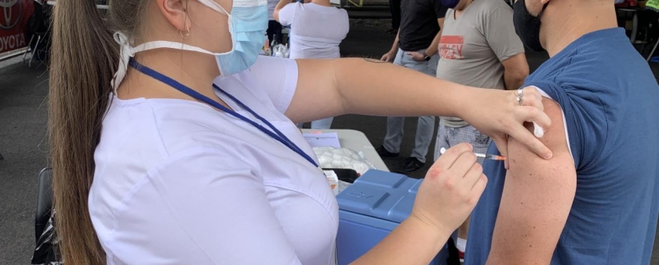 CCSS registra colocación de 2 331 030 vacunas contra covid-19