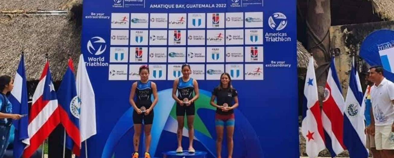Maripaz Bogantes logra tercer lugar en competencia de triatlón en Guatemala 