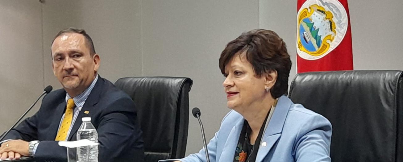 Cerca de 40 mil personas representantes de 77 agrupaciones políticas aspiran a cargos municipales